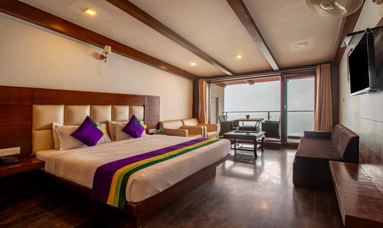 Treebo Premium Queen Of Hills Near Mall Road Mussoorie Exterior foto