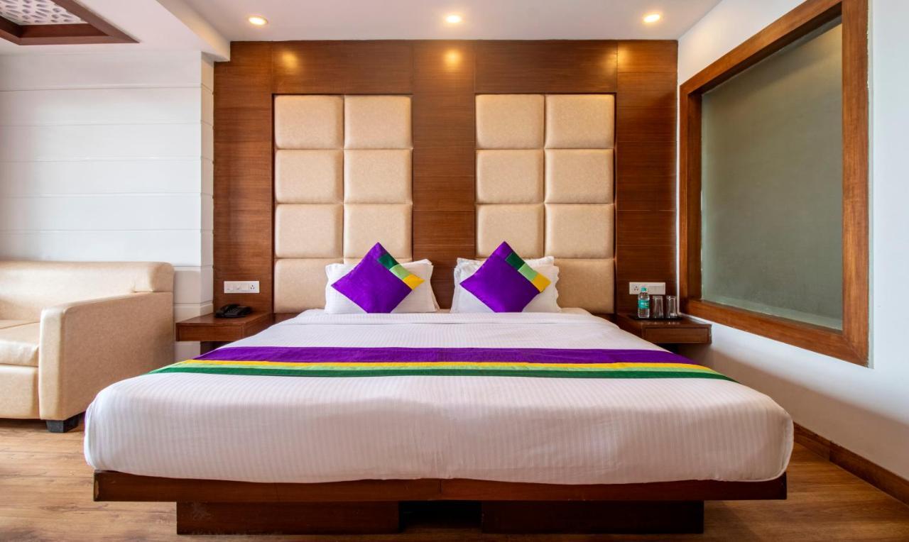 Treebo Premium Queen Of Hills Near Mall Road Mussoorie Exterior foto
